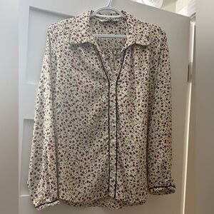 Zara Women's Floral Button Down Shirt - Cream and Purple